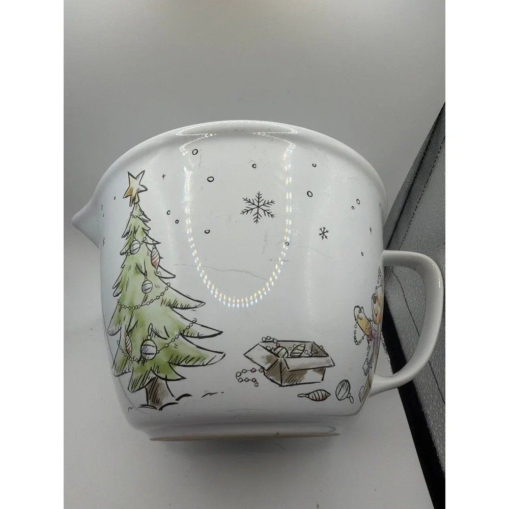 Disney Christmas WINNIE THE POOH Kitchen Mixing Bowl 9 CUPS / 72 OUNCE